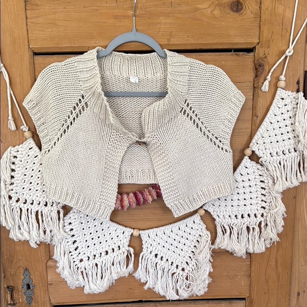 Elisabeth Gillett NYC Cream Knit bolero Cropped Cardigan small